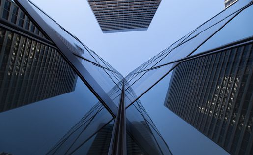 中誠信將恒大主體及債券列入信用觀察名單，兩債券應(yīng)聲下跌凸顯市場擔憂